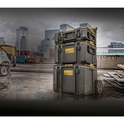11. DeWALT DWST83293-1 walizka na narzędzia
