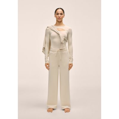 3. Spodnie damskie CASALL Peachy Straight Leg Jogger kolor biały