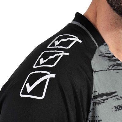 11. Komplet bramkarski Givova Difesa KITP10 2310