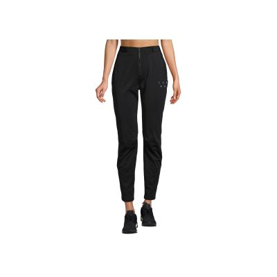 5. Spodnie sportowe damskie CASALL Urban Outdoor Training Pants czarny