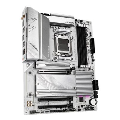 7. Płyta główna Gigabyte B650 AORUS ELITE AX ICE