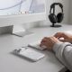 9. Etui Tech-Protect MagStand MagSafe CC na iPhone 18 Pro Max / 17 Pro Max - przezroczyste