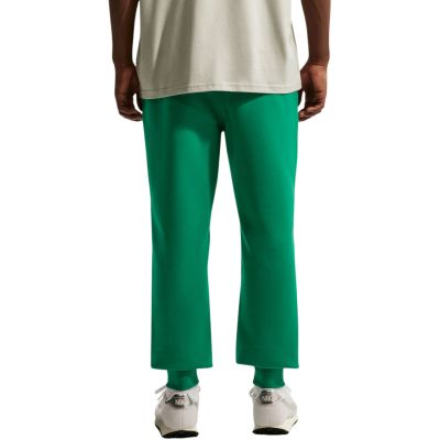 2. Spodnie męskie Nike Club BB Jogger zielone FN3787 365