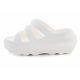 6. Klapki Crocs Mega Crush Triple Strap 209842-0WV