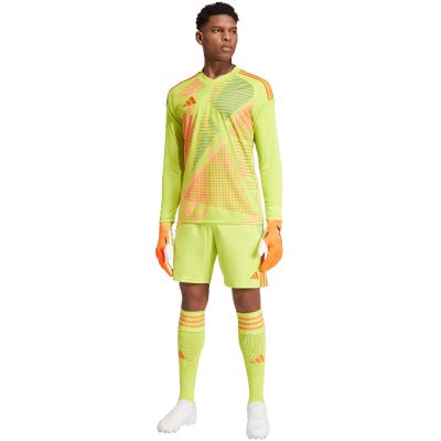 6. Spodenki adidas Tiro 24 M IT2415