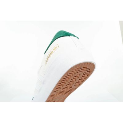 12. Buty adidas Matchbreak M H04908
