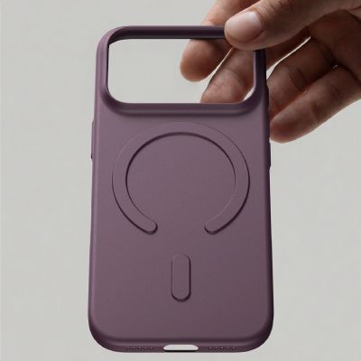 13. Etui AMAZINGTHING Minimal Air Case na iPhone 18 Pro Max kompatybilne z MagSafe - fioletowe