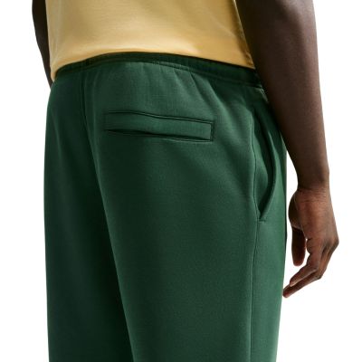 4. Spodnie męskie Nike Club zielone FN3808 323