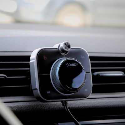 7. SAVIO TR-14 TRANSMITER SAMOCHODOWY FM Z BLUETOOTH I ŁADOWARKĄ,QUICK CHARGE 3.0 I POWER DELIVERY, RED. SZUMÓW