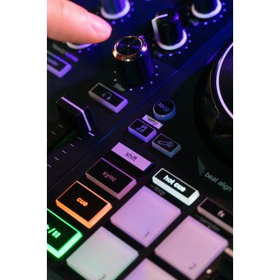 12. Hercules 4781119 kontroler programowy DJ