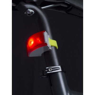 5. Lampka rowerowa BOOKMAN Curve Rear Light 37lm zielony