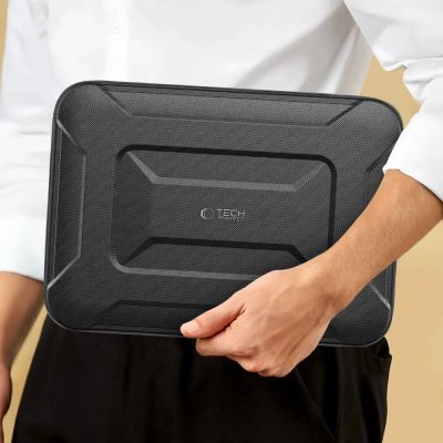 11. Etui Tech-Protect Ranger-X Tactical na laptopa 15-16" - czarne