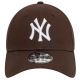 2. New Era League Essential 9FORTY New York Yankees Cap 60471458 Brązowe OSFM