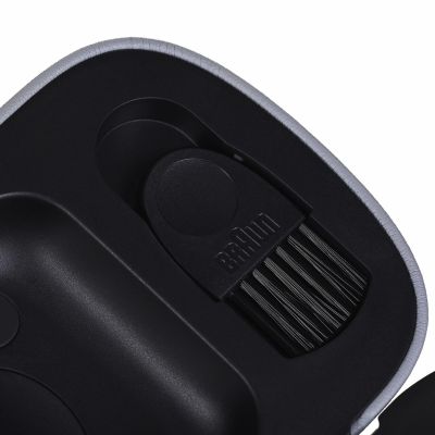 12. Golarka Braun 9575cc