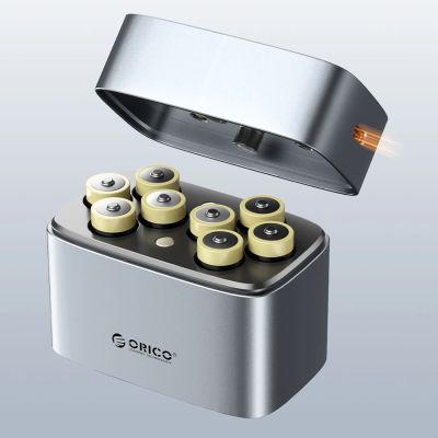 9. Ładowarka do baterii Lithium AA Batteries Charger
