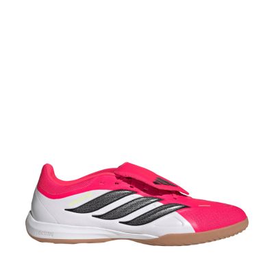 21. Buty piłkarskie adidas Predator League IN JR4738