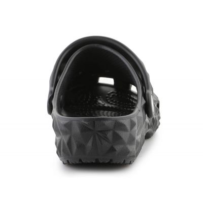 6. Klapki Crocs Classic Geometric Clog K Jr 209572-001