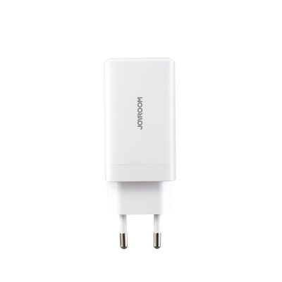 6. Ładowarka sieciowa Joyroom JR-TG10 65W GaN 2x USB-C + USB-A z kablem 100W USB-C - USB-C 1.2m - biała