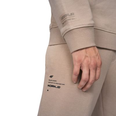 21. Spodnie 4F M H4Z22 SPMD015 83S