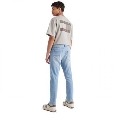7. Spodnie Tommy Hilfiger Jeans Scanton Slim M DM0DM13145