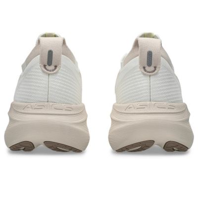 2. Buty Asics Gel Nimbus 27 W