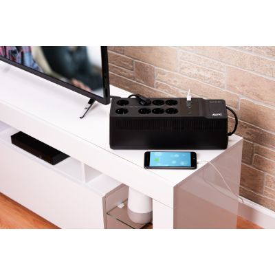 5. APC BACK-UPS 850VA 230V USB/TYPE-C AND A CHARGING PORTS