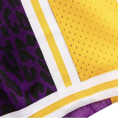 3. Spodenki Mitchell & Ness Men's NBA LA Lakers Wild Life Swingman Shorts