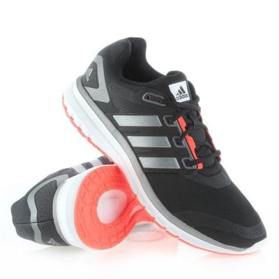 2. Buty do biegania Adidas Brevard M b44471