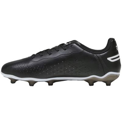 8. Buty piłkarskie Puma King Match FG/AG Jr 107573 01
