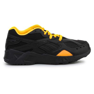 7. Buty Reebok x Gigi Hadid AZTREK W AZDV6514