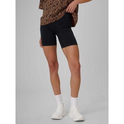 3. Legginsy krótkie z prążkowanej dzianiny damskie 4F 4FRSS26TSTIF042-20S