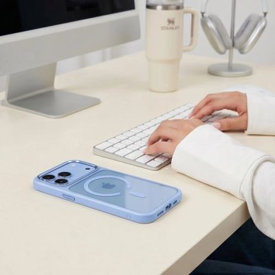 5. Etui Tech-Protect Magmat Magsafe CC na iPhone 17 Pro / 18 Pro - przezroczysto-jasnoniebieskie