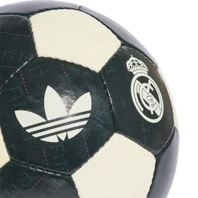 3. Piłka adidas UCL Real Madryt KE5123