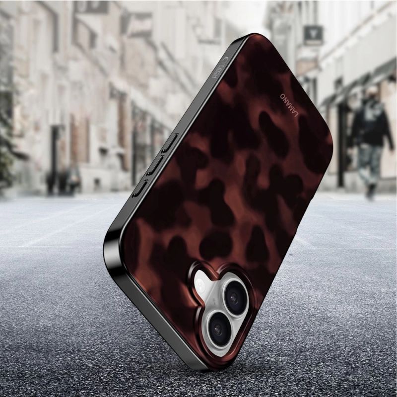 8. Etui Tech-Protect Lamano MagSafe na iPhone 16 - czarno-czerwone