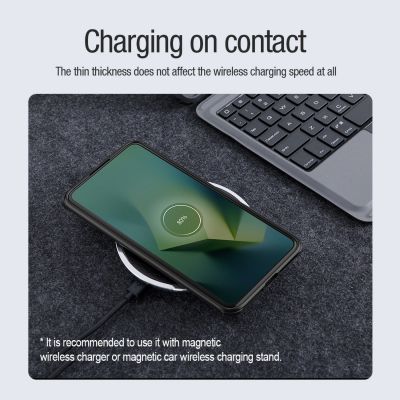 10. Etui Nillkin Super Frosted Shield Pro Magnetic Case na Xiaomi 14 Pro - czarne