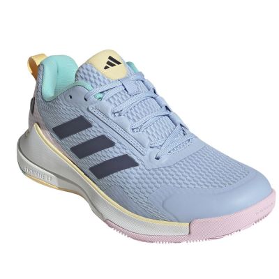 4. Buty do siatkówki adidas Novaflight 2 W JQ3601