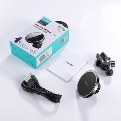 15. Joyroom samochodowy uchwyt magnetyczny bezprzewodowa indukcyjna ładowarka Qi 15 W (kompatybilna z MagSafe do iPhone) czarny (JR-ZS240)