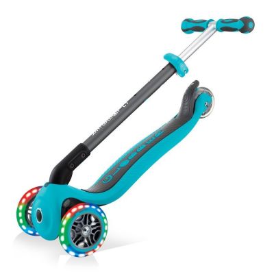 26. Hulajnoga jeździk rowerek Globber GO-UP Deluxe Lights 646-105 HS-TNK-000011642
