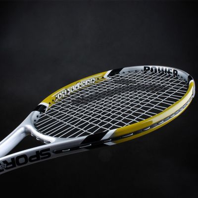 7. Rakieta tenisowa Techman 8001