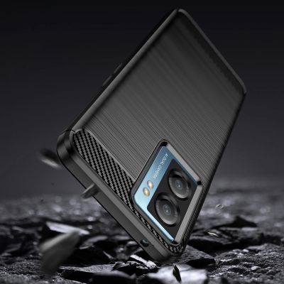 10. Carbon Case etui Xiaomi Poco F4 5G elastyczny silikonowy karbonowy pokrowiec czarne