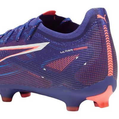 9. Buty piłkarskie Puma Ultra 5 Pro FG/AG 107685 01