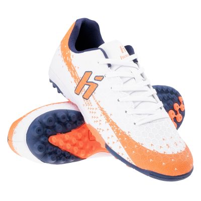 8. Buty piłkarskie Turfy Recoleti TF M
