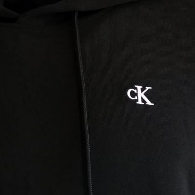 6. Bluza z kapturem Calvin Klein Jeans Czarna - LZ04RE281G-UB1