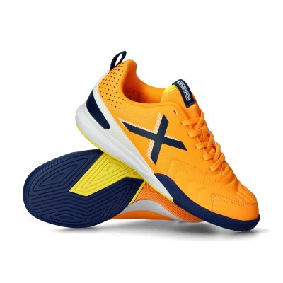 8. Buty Munich Rondito Kid