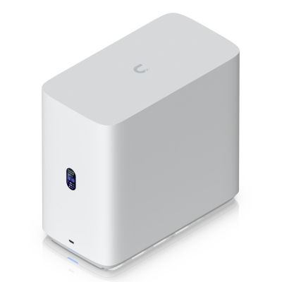 3. Ubiquiti UNAS 4 white