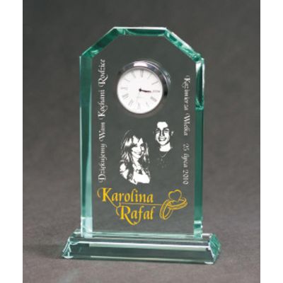 6. Trofeum szklane grawerowane z etui +wypełnianie farbą