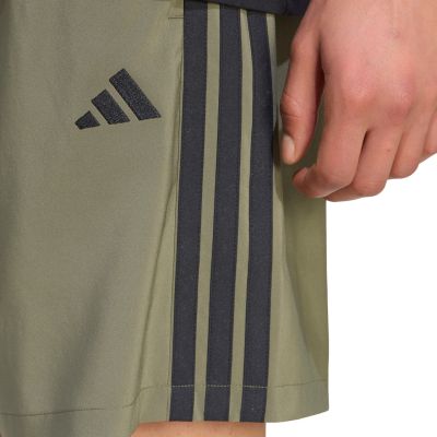 5. Spodenki męskie adidas Essentials 3-Stripes Chelsea Lite Woven oliwkowe KY4154