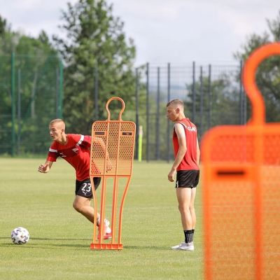 80. Mur piłkarski PRO 180 cm - NYLON