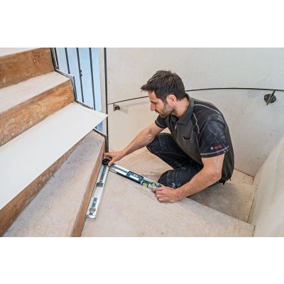 2. Bosch GAM 220 MF Professional cyfrowe mierniki kąta 0 - 220°