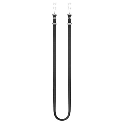 4. Smycz do telefonu Spigen DA30L - czarna